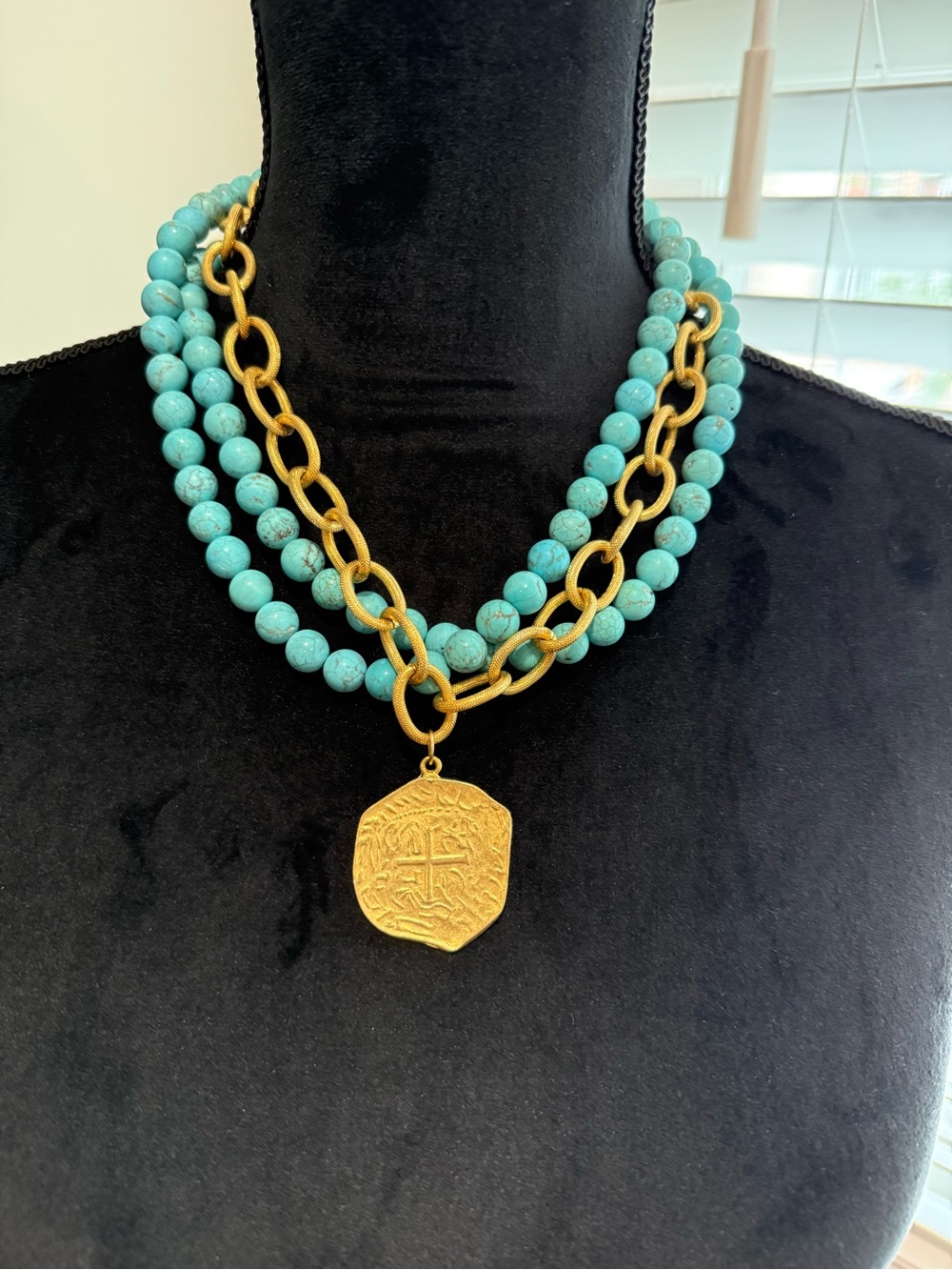 Susan Shaw Turquoise Bead and Gold Medallion Necklace - Picture 5 of 6